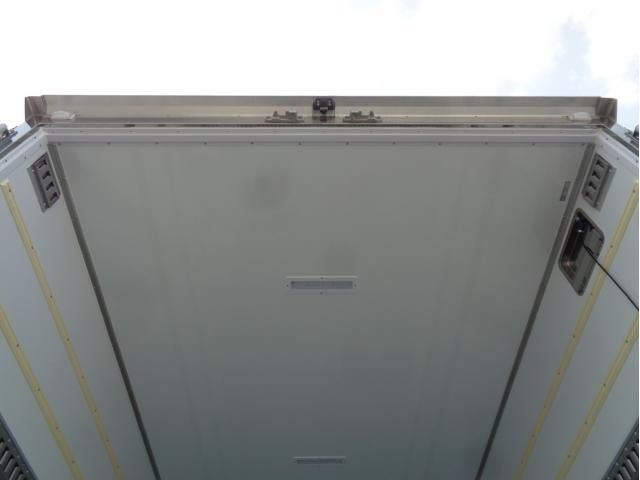 MITSUBISHI FUSOU FIGHTER 2025 Image 31