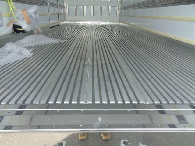 MITSUBISHI FUSOU FIGHTER 2025 Image 31