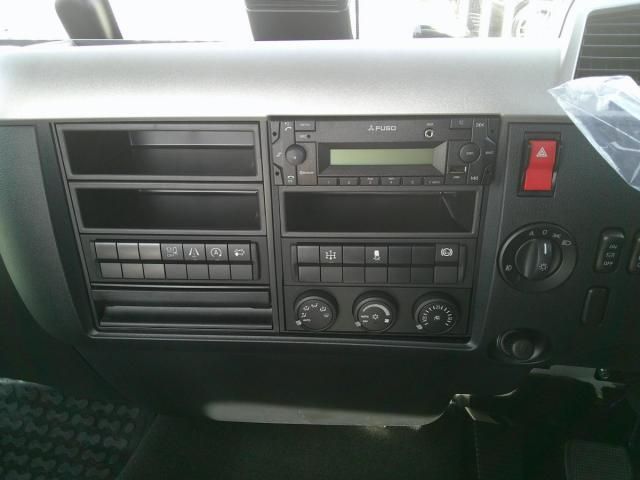 MITSUBISHI FUSOU FIGHTER 2025 Image 31