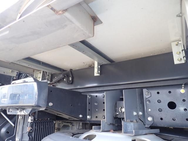 MITSUBISHI CANTER 2023 Image 31