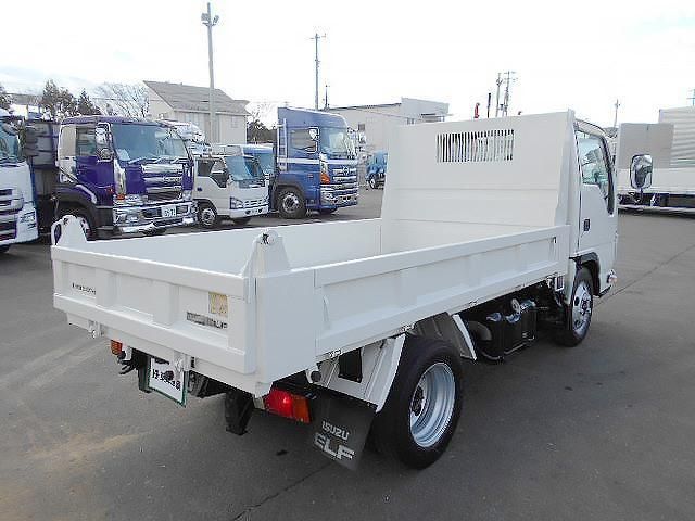 ISUZU ELF 2014 Image 31
