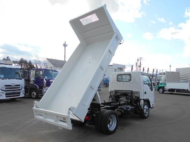 ISUZU ELF 2014 Image 31