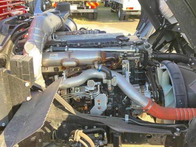 MITSUBISHI FUSOU FIGHTER 2024 Image 31