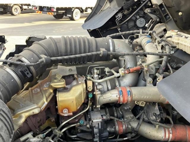 HINO PROFIA 2020 Image 31