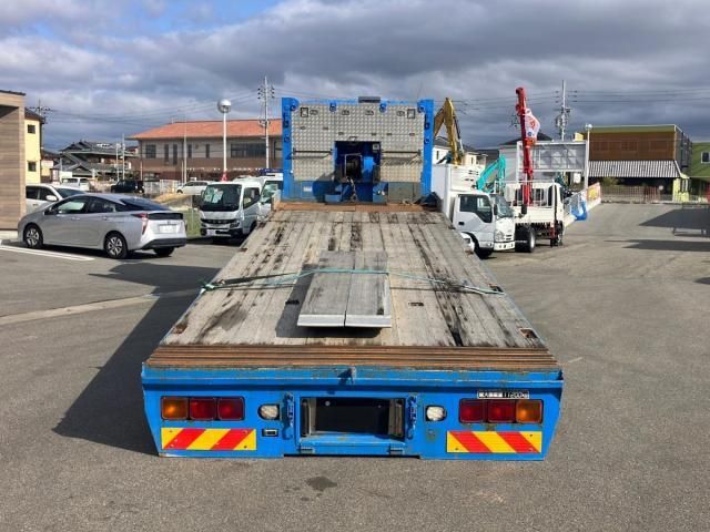 MITSUBISHI FUSOU FIGHTER 2013 Image 31