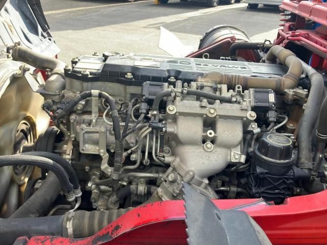 MITSUBISHI FUSOU FIGHTER 2013 Image 31