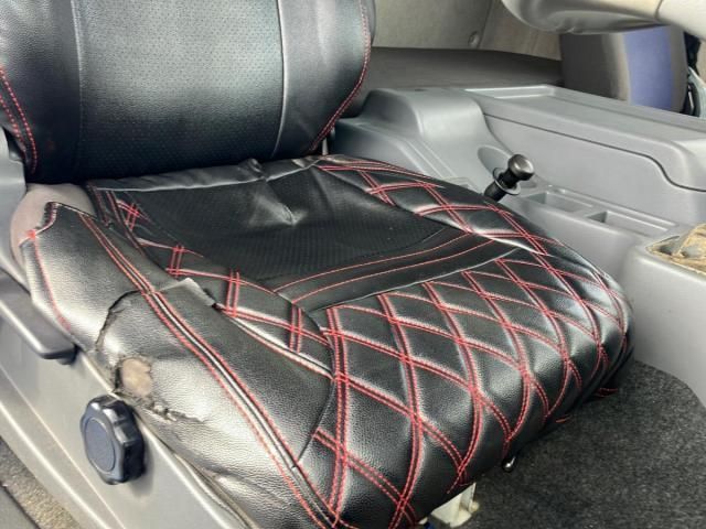 MITSUBISHI FUSOU FIGHTER 2013 Image 31