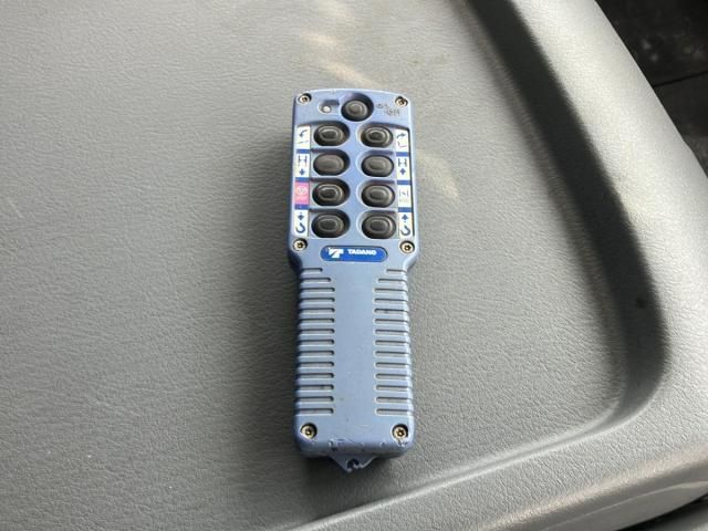 MITSUBISHI FUSOU FIGHTER 2013 Image 31