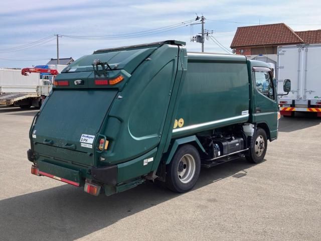 MITSUBISHI CANTER 2017 Image 31