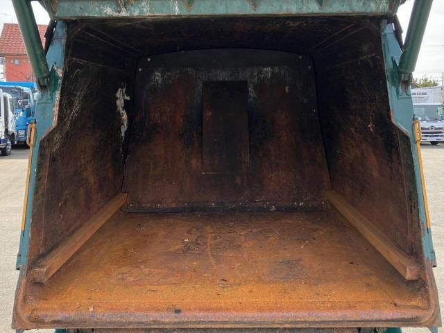 MITSUBISHI CANTER 2017 Image 31