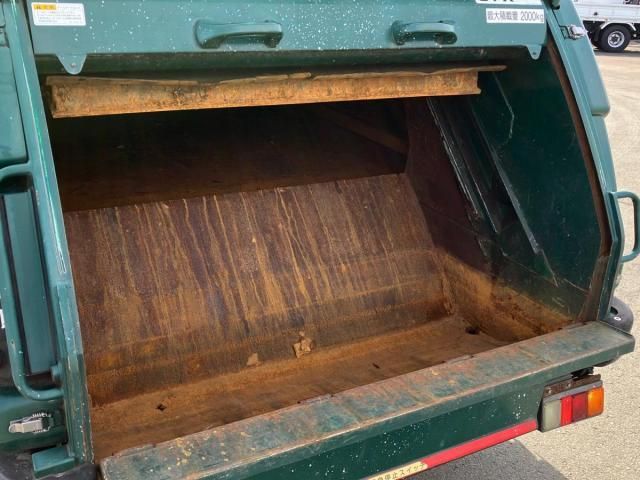 MITSUBISHI CANTER 2017 Image 31