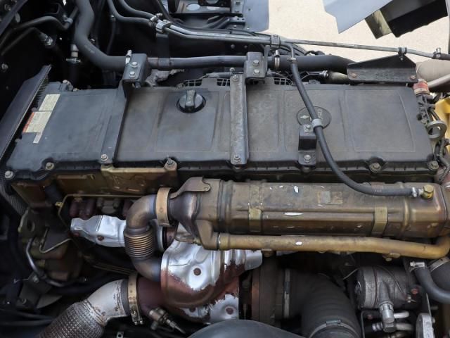 MITSUBISHI FUSOU SUPER GREAT 2021 Image 31