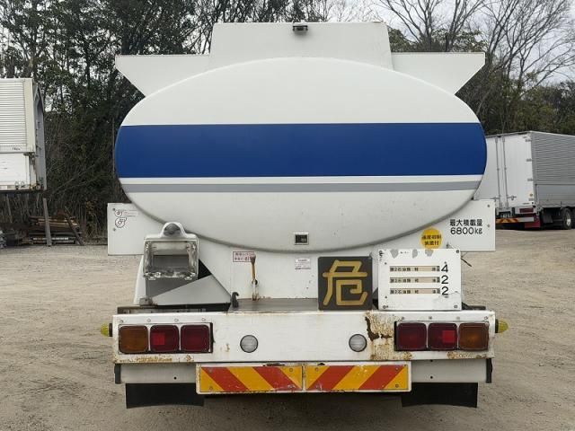 MITSUBISHI FUSOU FIGHTER 2012 Image 31