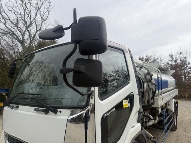 MITSUBISHI FUSOU FIGHTER 2012 Image 31