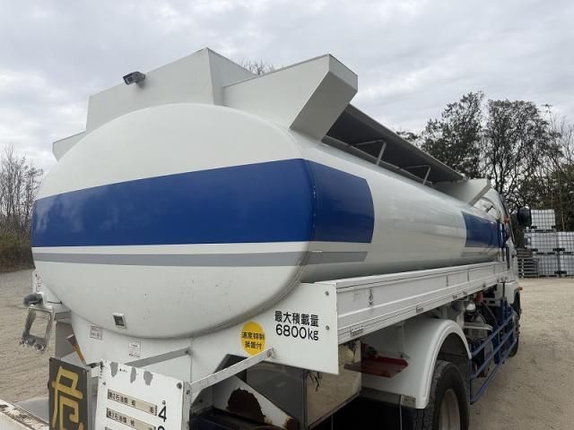 MITSUBISHI FUSOU FIGHTER 2012 Image 31