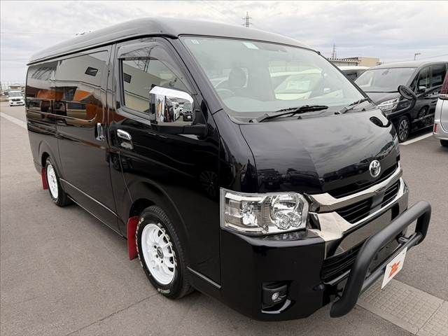 TOYOTA HIACE VAN 2WD 2023 Image 31