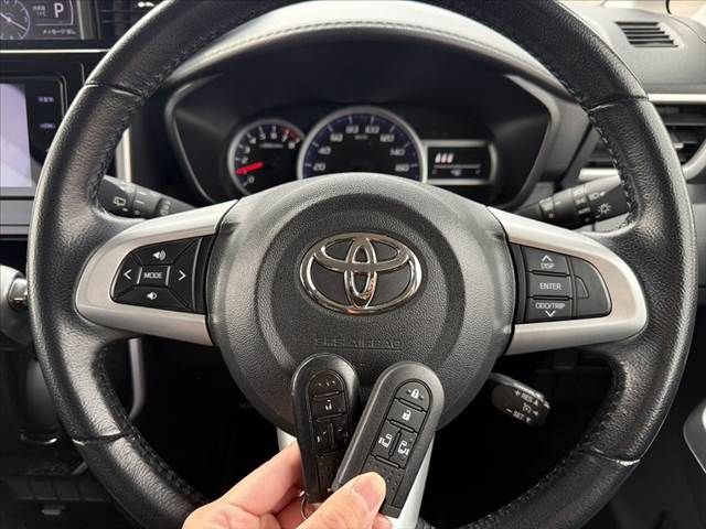 TOYOTA TANK 2017 Image 31