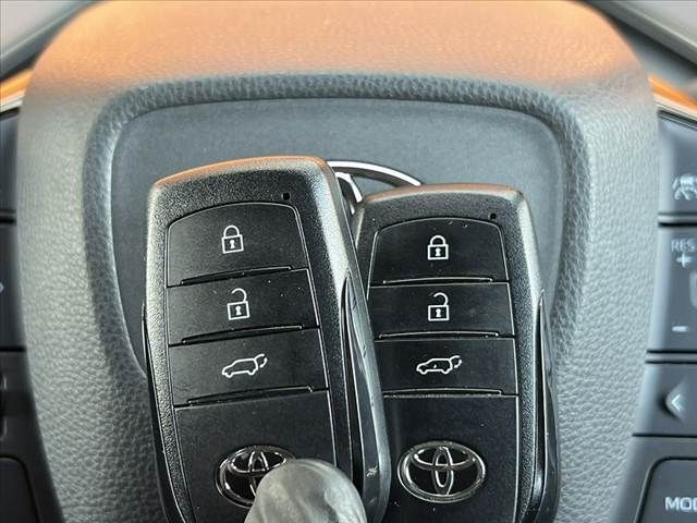 TOYOTA PRIUS 2023 Image 31