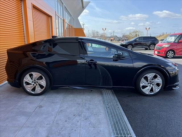 TOYOTA PRIUS 2023 Image 31