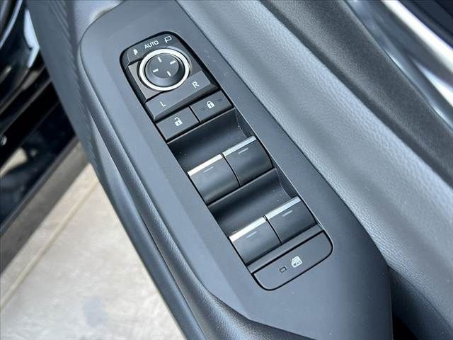 TOYOTA PRIUS 2023 Image 31