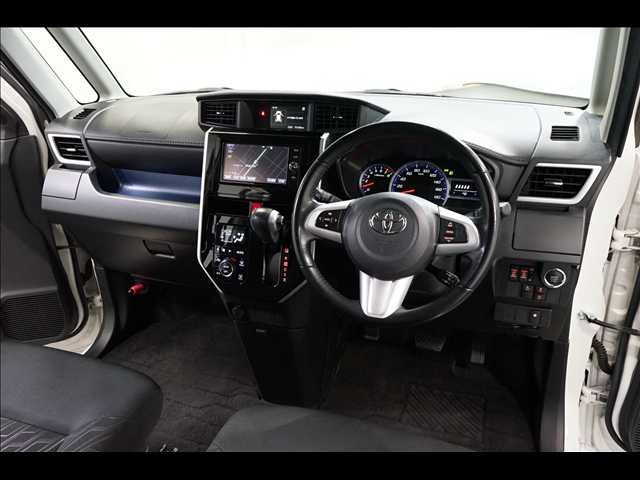 TOYOTA TANK 2017 Image 31