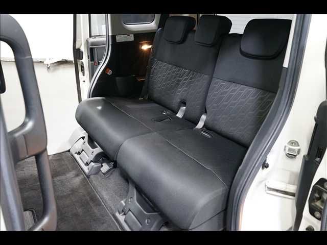 TOYOTA TANK 2017 Image 31