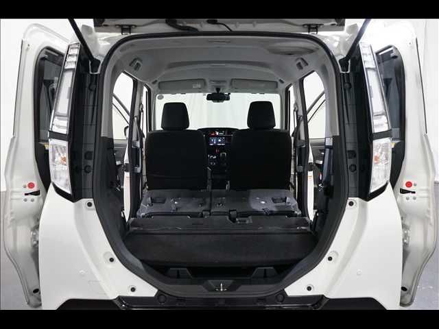 TOYOTA TANK 2017 Image 31