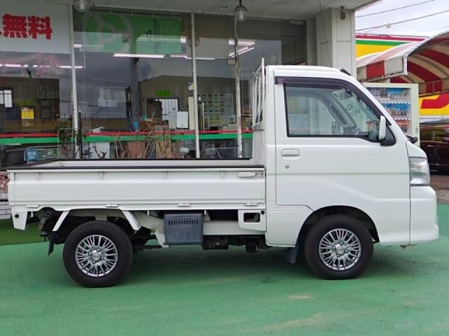 DAIHATSU HIJET TRUCK 4WD 2010 Image 31