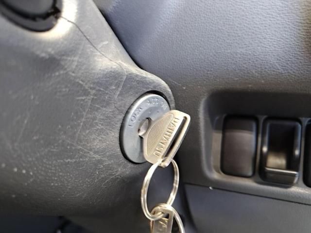 DAIHATSU HIJET TRUCK 4WD 2010 Image 31