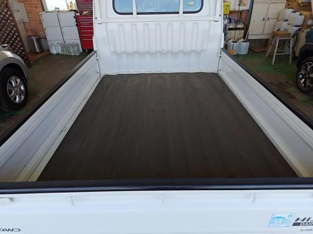 DAIHATSU HIJET TRUCK 4WD 2010 Image 31