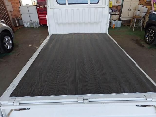 DAIHATSU HIJET TRUCK 4WD 2010 Image 31