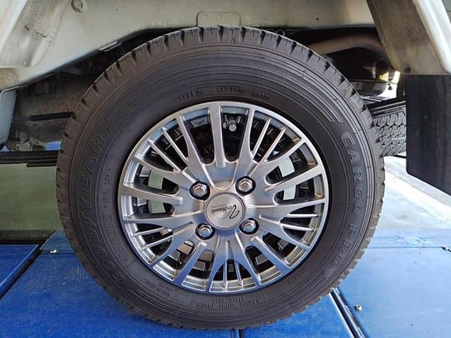 DAIHATSU HIJET TRUCK 4WD 2010 Image 31