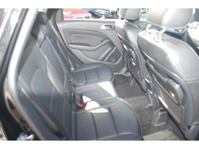 MERCEDES BENZ B CLAS 2018 Image 31