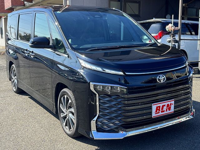 TOYOTA VOXY 2023 Image 31