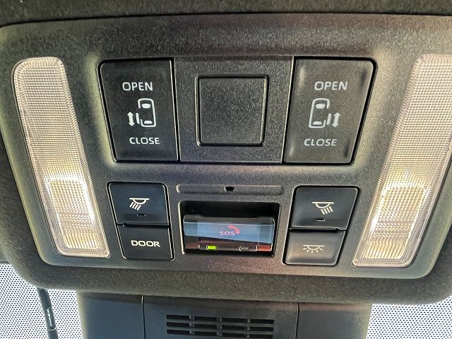 TOYOTA VOXY 2023 Image 31