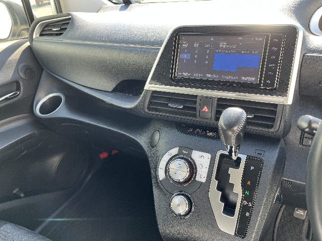 TOYOTA SIENTA 2021 Image 31