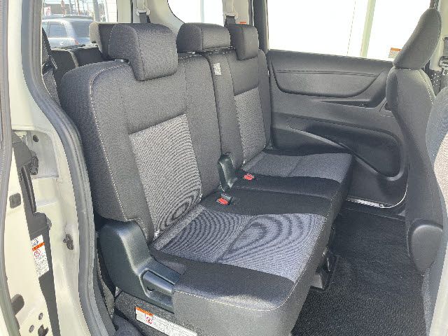 TOYOTA SIENTA 2021 Image 31