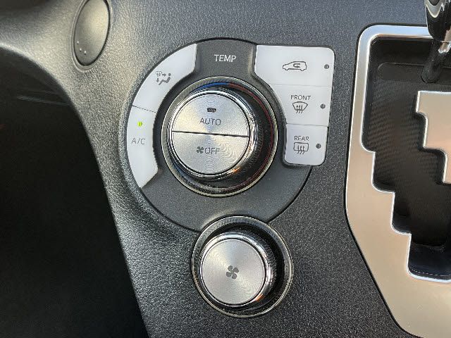 TOYOTA SIENTA 2021 Image 31