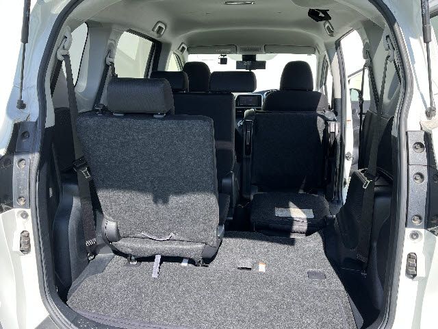 TOYOTA SIENTA 2021 Image 31