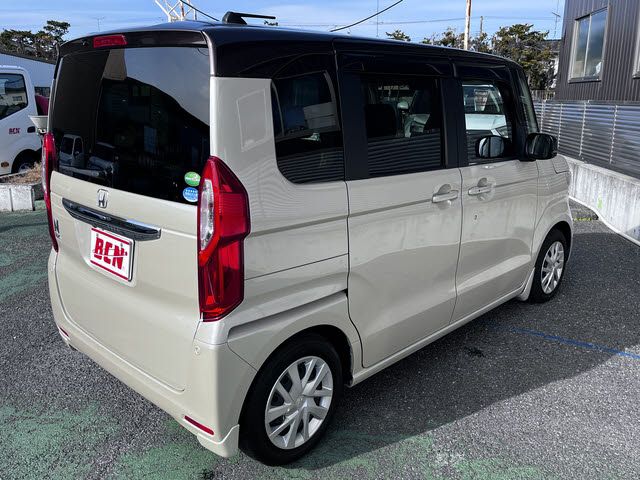 HONDA N BOX 2020 Image 31