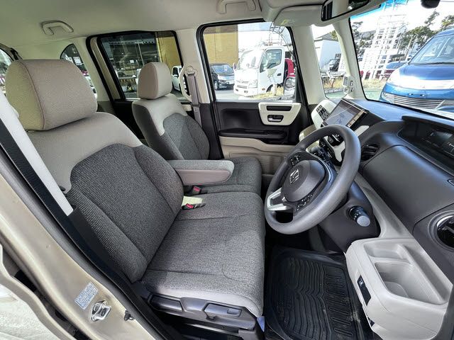 HONDA N BOX 2020 Image 31