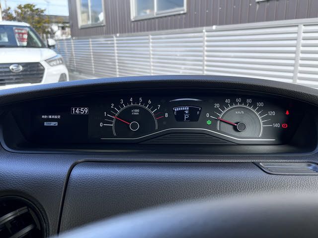 HONDA N BOX 2020 Image 31