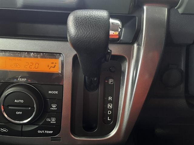 SUZUKI HUSTLER 2015 Image 31