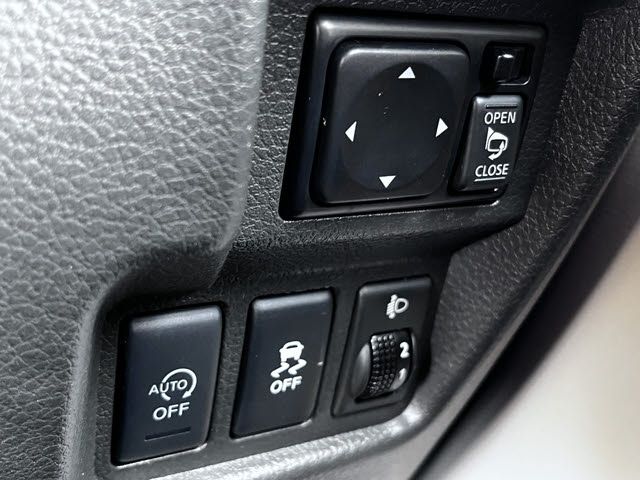 NISSAN CUBE 2016 Image 31