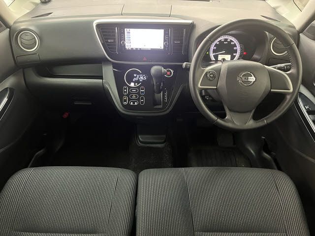 NISSAN DAYZ ROOX 2017 Image 31