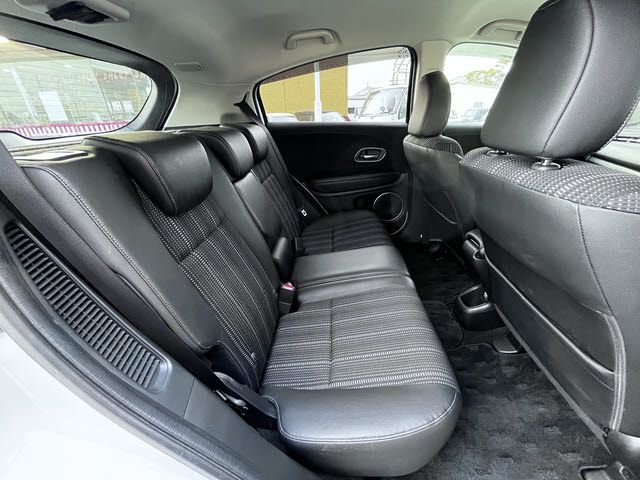 HONDA VEZEL HYBRID 2018 Image 31