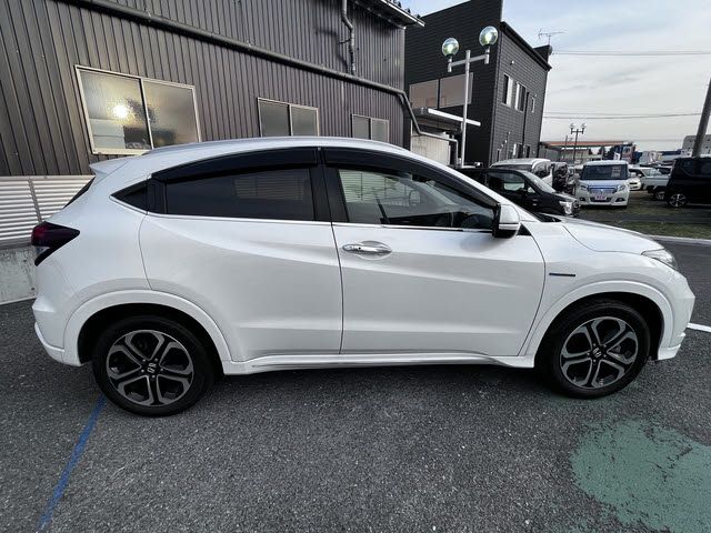 HONDA VEZEL HYBRID 2018 Image 31