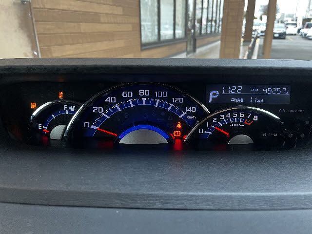 DAIHATSU TANTO CUSTOM 4WD 2017 Image 31