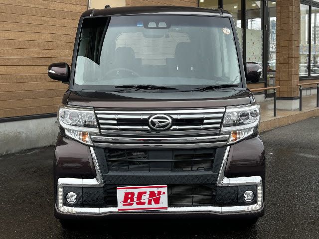 DAIHATSU TANTO CUSTOM 4WD 2017 Image 31