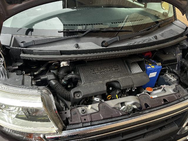 DAIHATSU TANTO CUSTOM 4WD 2017 Image 31